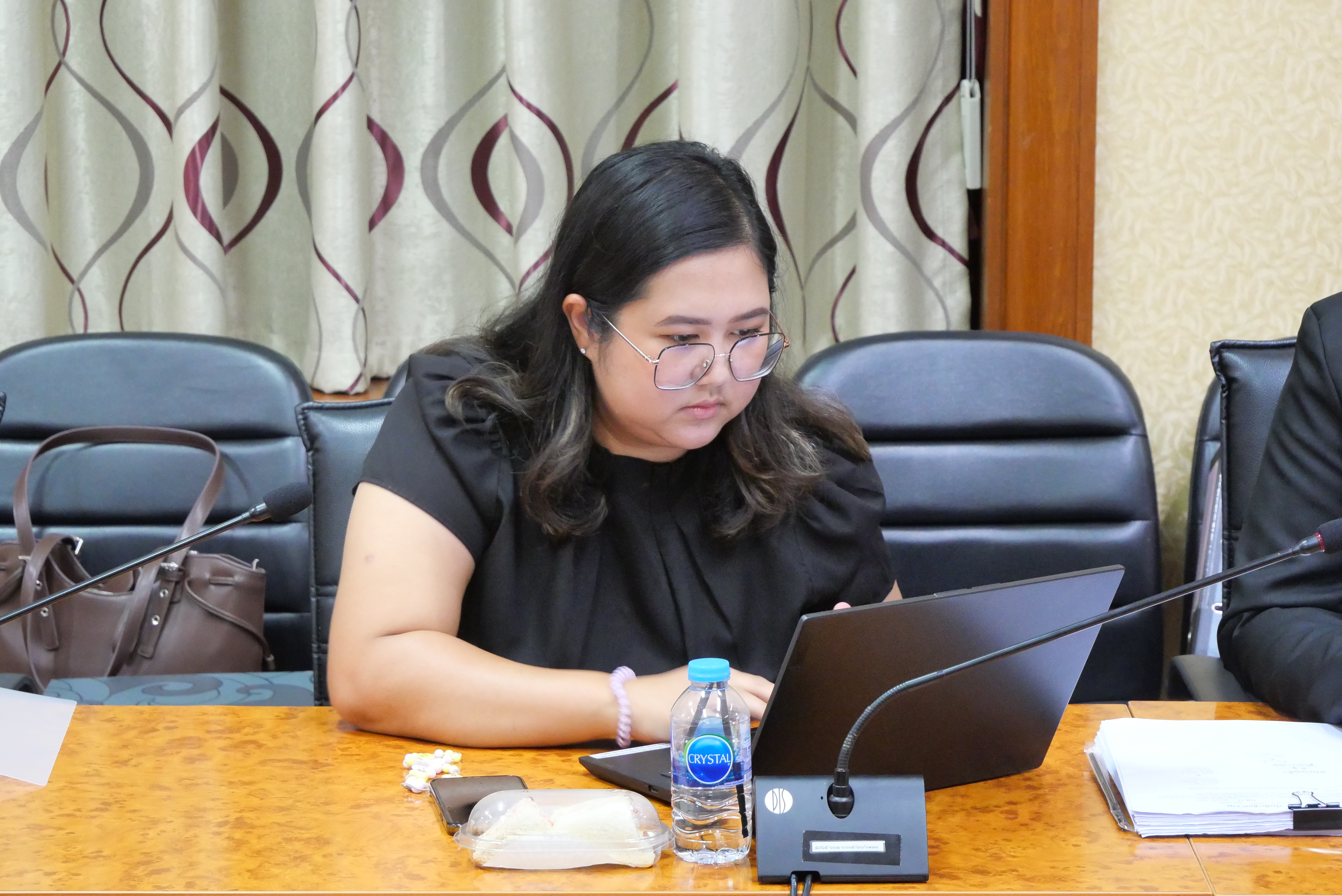 title - การประชุมคณะอนุกรรมการพิจารณาการให้ความยินยอมหรืออนุญาตการใช้ประโยชน์ที่ดินในเขตปฏิรูปที่ดิน ครั้งที่ 3/2569